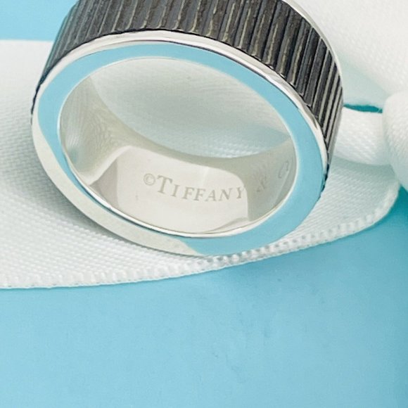Size 6 Tiffany & Co Midnight Black Coin Edge Titanium and Silver Ring - Picture 5 of 7